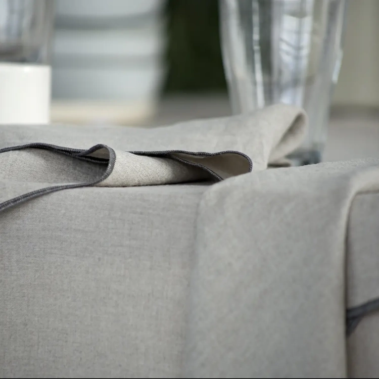 lniany obrus szaro beżowy