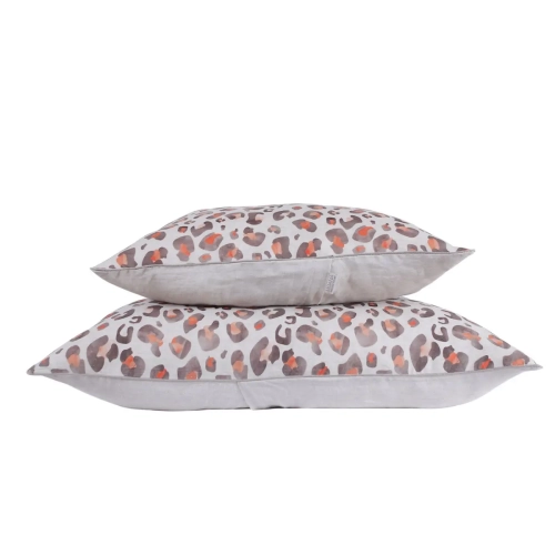 poduszka i kołdra w lnianych poszewka w cętki