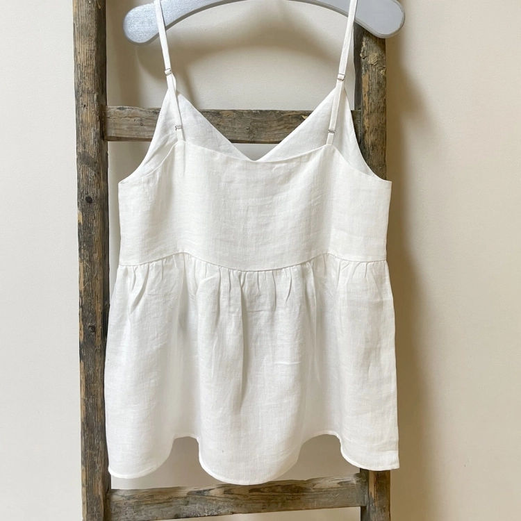 Top lniany Cherry cream white z wyhaftowanymi wisienkami