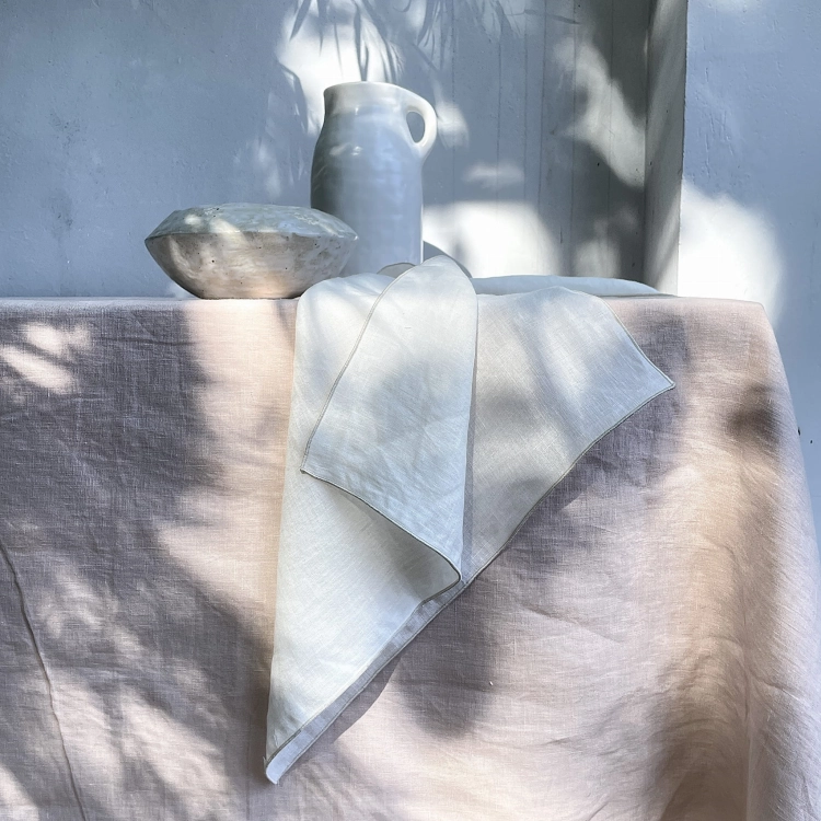 Serwetka LINE cream white_7542.jpg