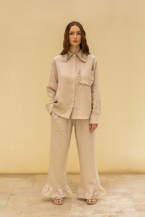 koszula-spodnie-POKOLENIE-bezowe-IV6A7271.jpg