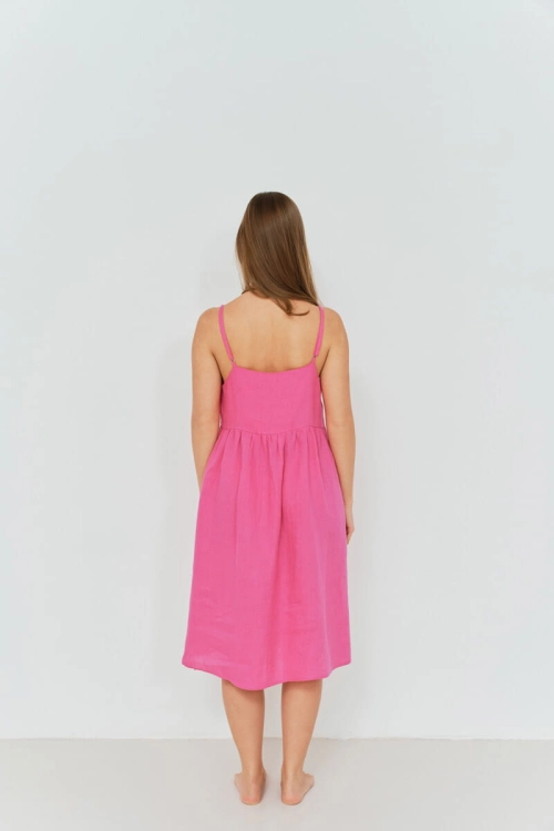 Fuksjowa sukienka lniana na regulownych ramiączkach