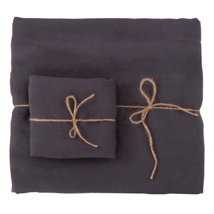 Poszewki na poduszki i kołdrę. Komplet pościeli ciemnoszarej ANEMONE