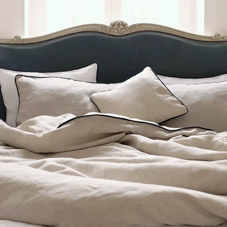 Poduszki lniane białe i beżowe naturalne z czarną obwódką. Komplet pościeli Black and White