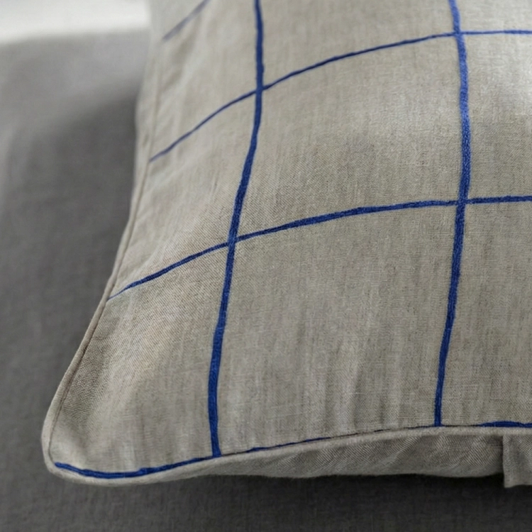 GRID blue poduszka detal big.png