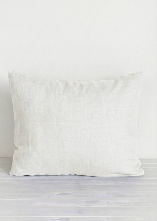 PURE cream white poduszka 675x950.png
