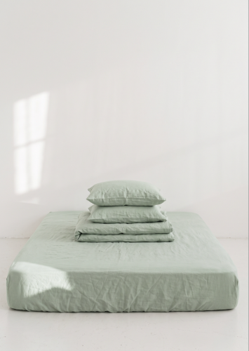 SAGE GREEN prześćieradło z gumką całe 675x950.png